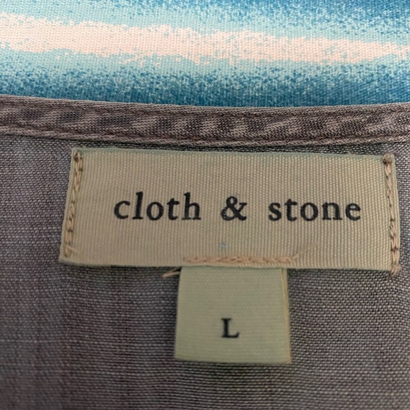 Cloth & Stone Anthropologie Large Blue Chambray Tunic Top with Lace Up Detail. - Picture 7 of 8